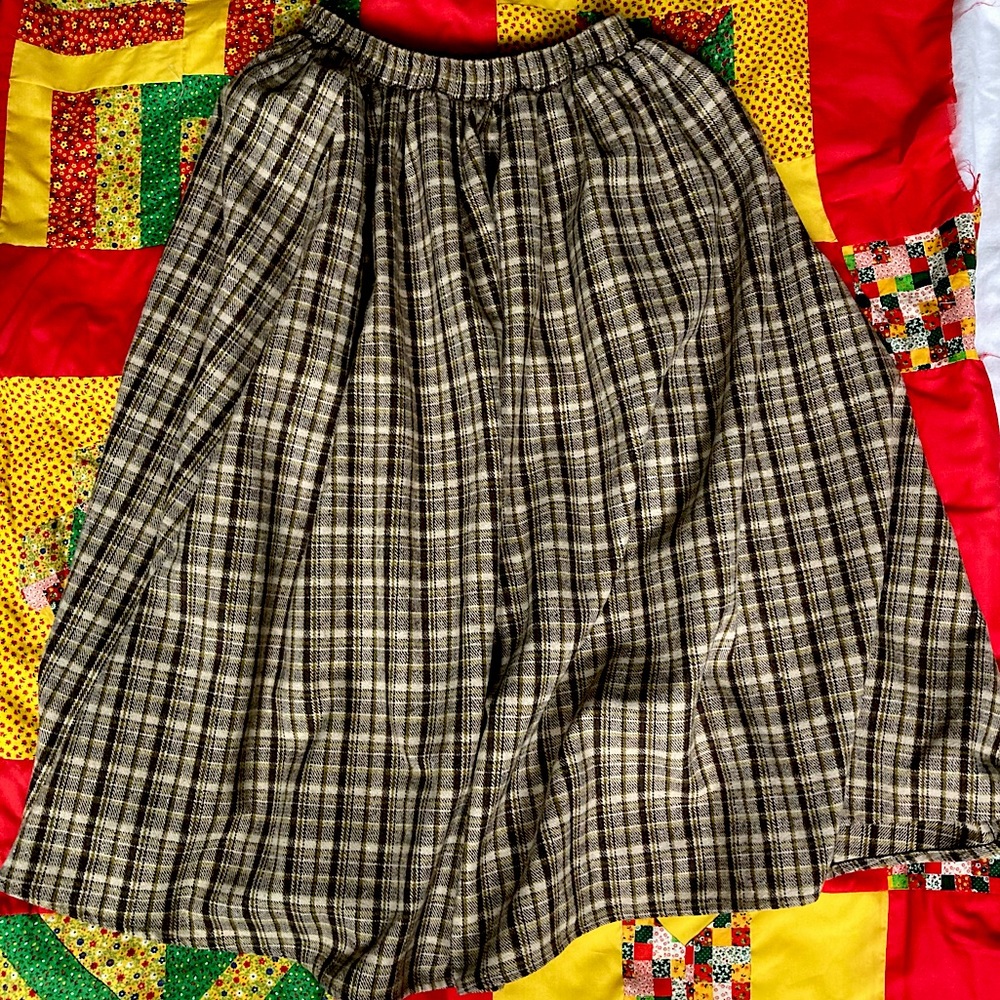 NWOT Anntique Plaide Wool Midi Skirt